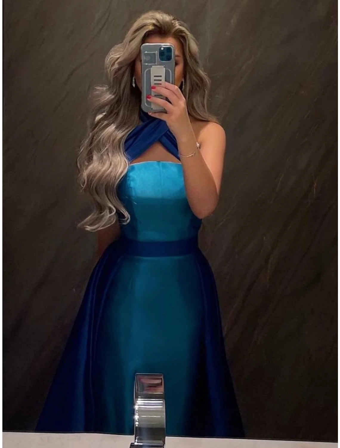 Wholesa A-Line Evening Gown Elegant Dress Formal Court Train Sleeveless Halter Neck Satin with Pleats