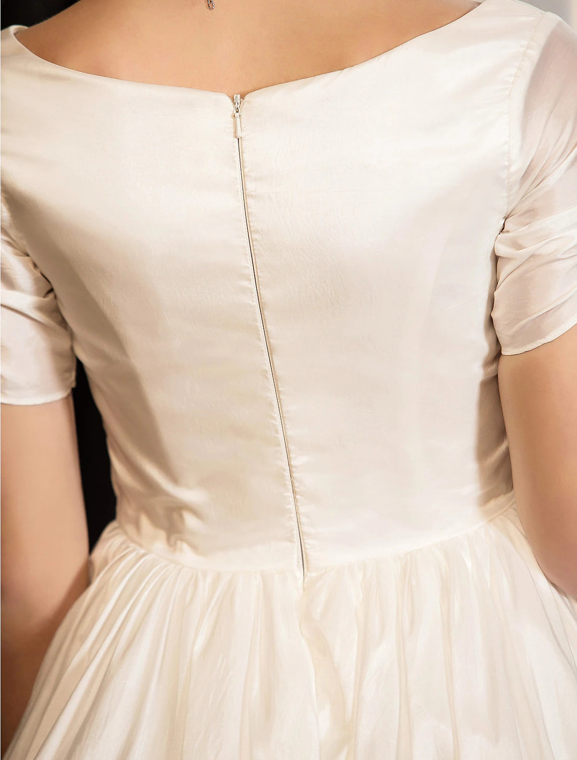 wholesale  Reception Wedding Dresses Vintage 1940s / 1950s Little White Dresses A-Line V Neck Short Sleeve Tea Length Satin Bridal Gowns With Lace Criss Cross Summer Fall Wedding Party