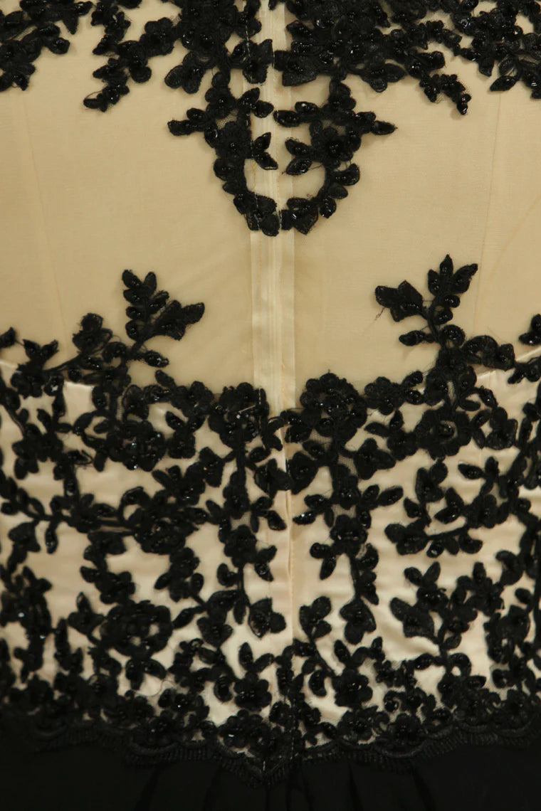 Wholesa A Line V Neck Chiffon With Applique Mother Of The Bride Dresses