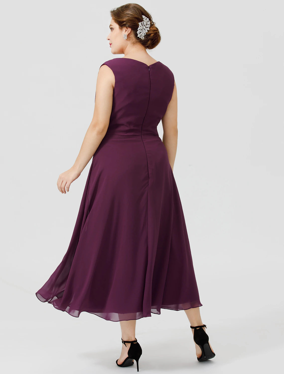 wholesale  A-Line Mother of the Bride Dress Formal Classic & Timeless Elegant & Luxurious Plus Size Scoop Neck Tea Length Chiffon Floral Lace Sleeveless yes with Sash / Ribbon Pleats