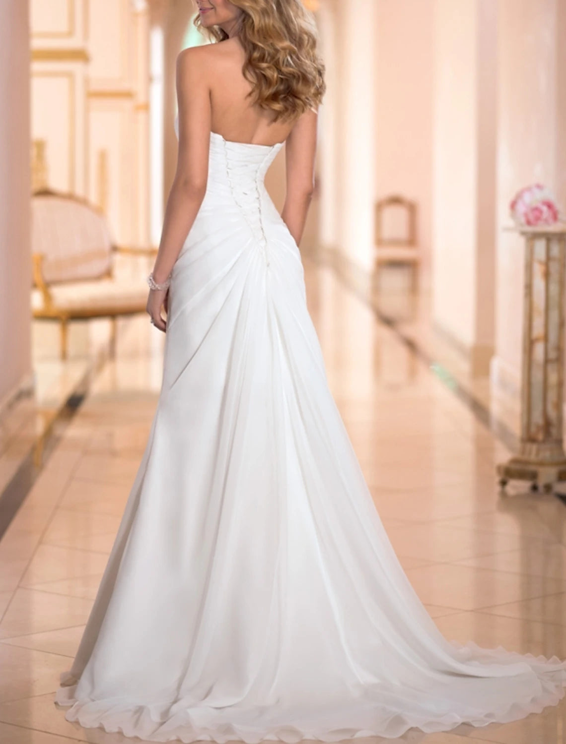 Wholesa Hall Simple Wedding Dresses A-Line Sweetheart Strapless Sweep / Brush Train Chiffon Bridal Gowns With Crystals