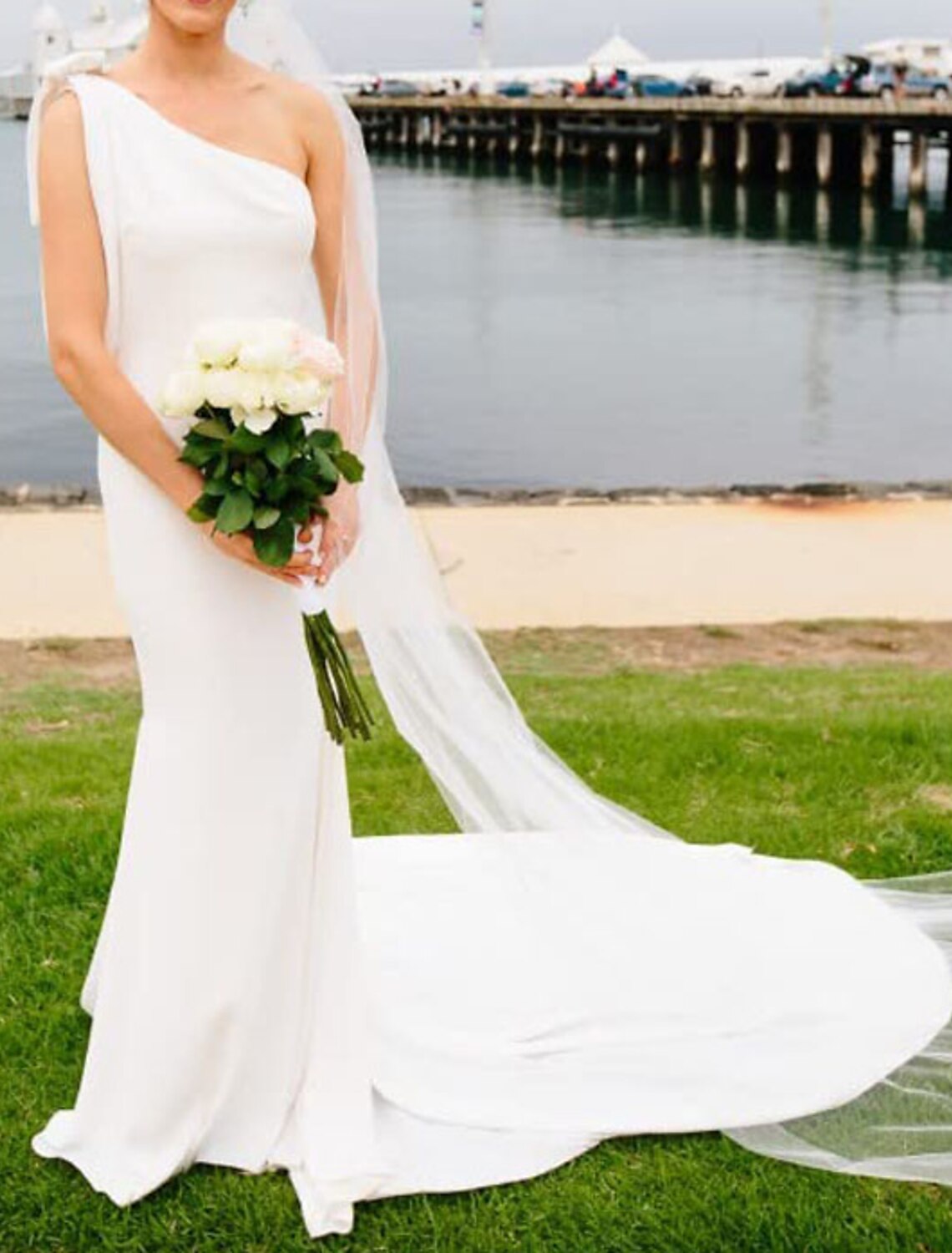 wholesale  Boho Wedding Dresses Mermaid One Shoulder Sleeveless Court Train Stretch Fabric Bridal Gowns With Bow(s)