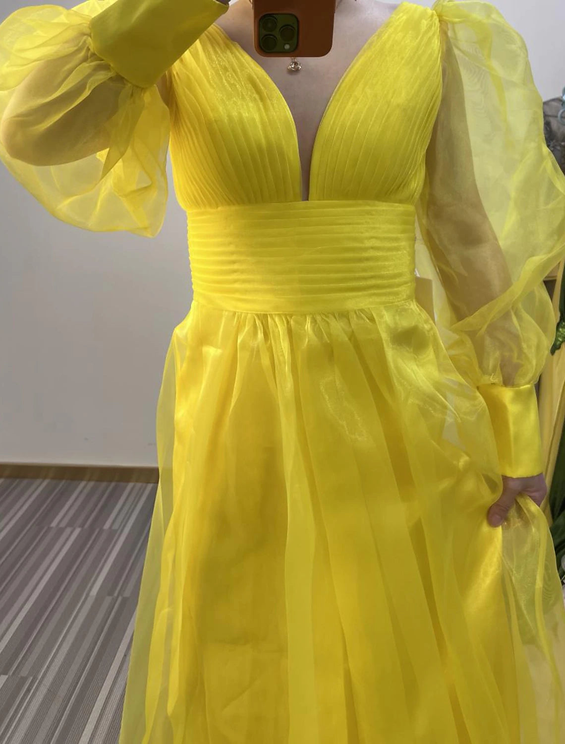 Wholesa A-Line Evening Gown Elegant Dress Engagement Formal Evening Floor Length Long Sleeve V Neck Chiffon with Pleats Ruched