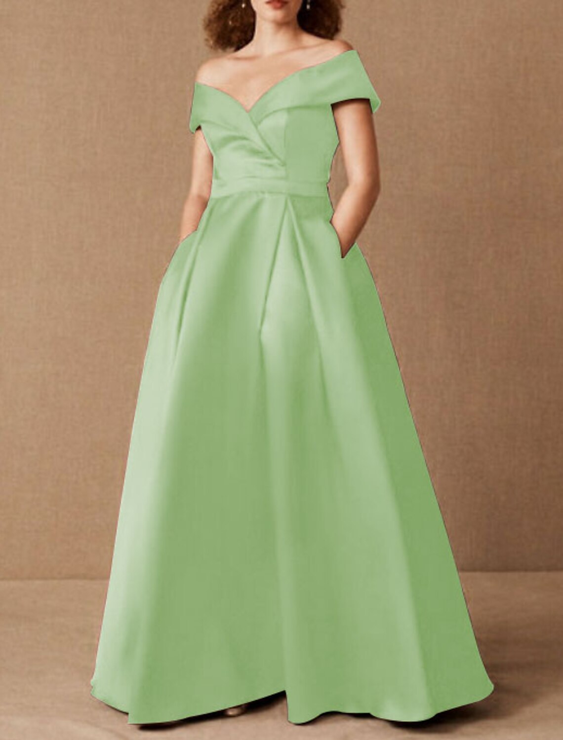 Wholesa  A-Line Plus Size Prom Formal Evening Dress Off Shoulder Short Sleeve Floor Length Satin with Pleats Ruched