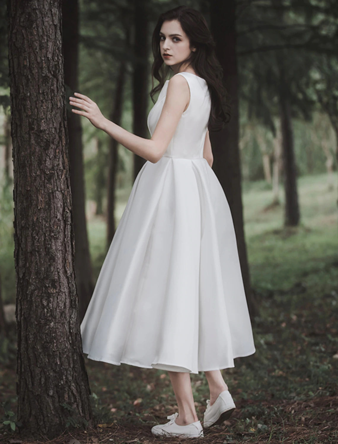 wholesale  Reception Little White Dresses Wedding Dresses A-Line Scoop Neck Sleeveless Tea Length Satin Bridal Gowns With Solid Color