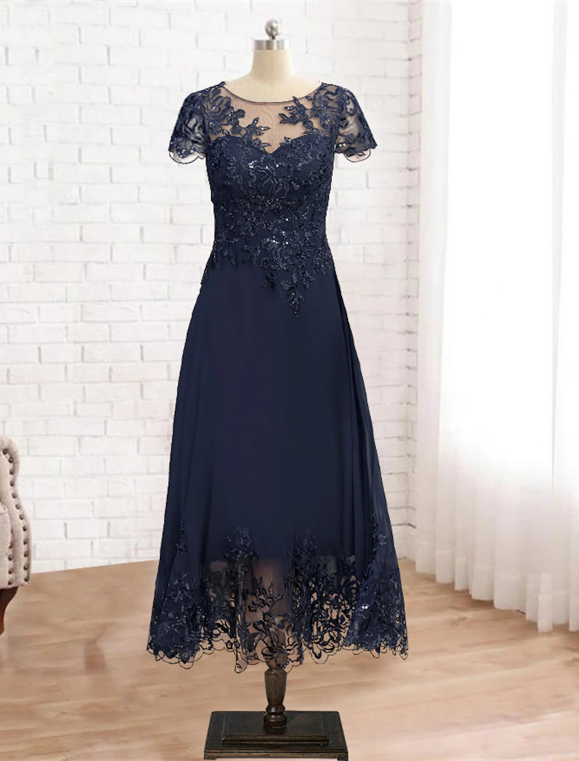 wholesale  A-Line Mother of the Bride Dress Formal Wedding Guest Vintage Elegant Scoop Neck Tea Length Lace 3/4 Length Sleeve with Sequin Appliques Fall