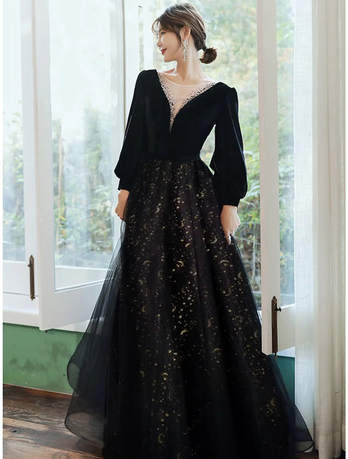 Wholesa A-Line Evening Gown Sparkle Dress Wedding Guest Floor Length Long Sleeve V Neck Satin with Crystals Sequin