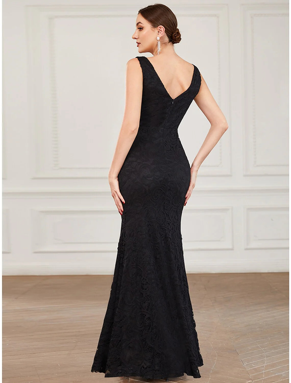 Wholesa Mermaid / Trumpet Evening Gown Plus Size Dress Formal Floor Length Sleeveless V Neck Lace V Back with Pure Color