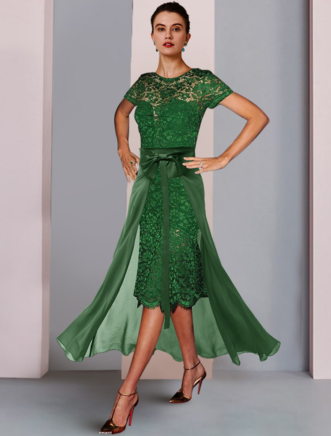 wholesale  Two Piece Sheath / Column Mother of the Bride Dress Formal Wedding Guest Elegant Scoop Neck Knee Length Chiffon Lace Short Sleeve with Bow(s)