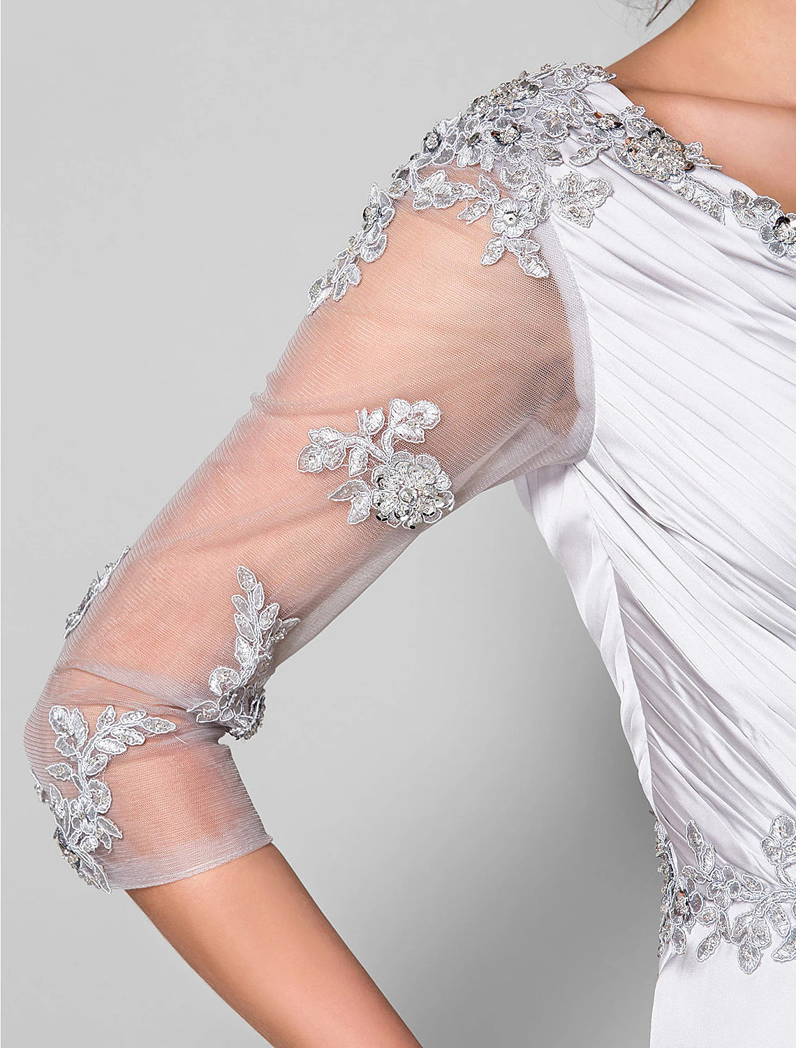 wholesale  A-Line Mother of the Bride Dress V Neck Sweep / Brush Train Satin Chiffon 3/4 Length Sleeve with Criss Cross Beading Applique