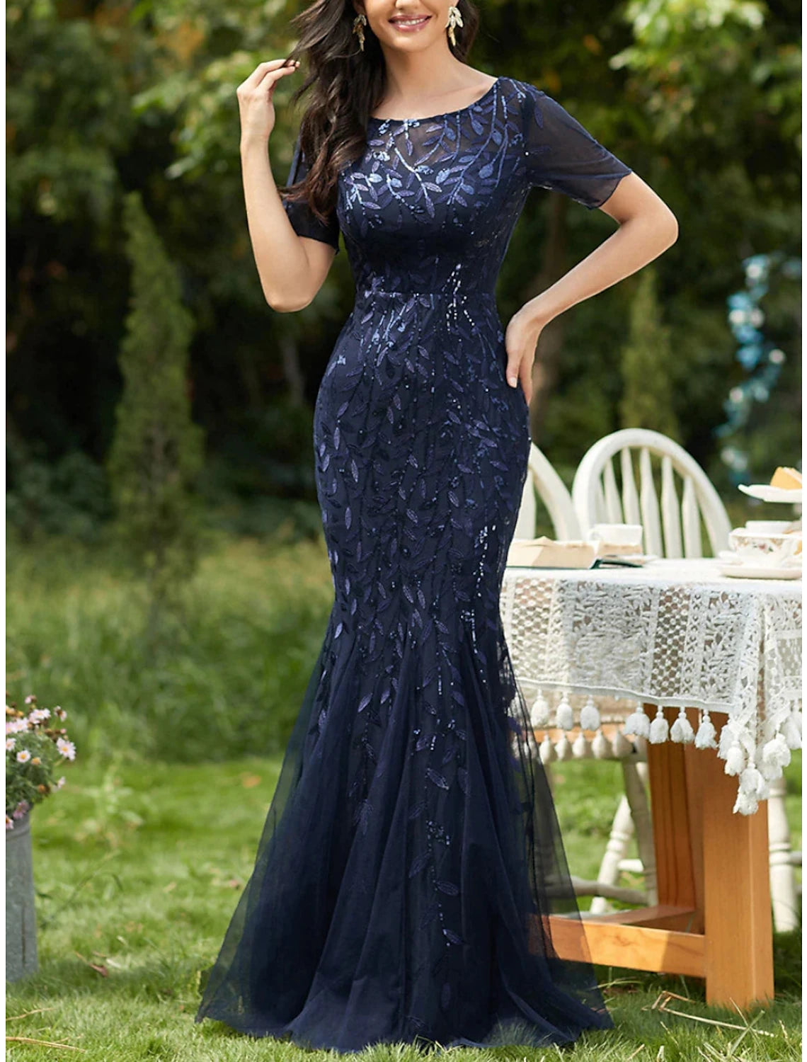 Wholesa Mermaid / Trumpet Mother of the Bride Dress Wedding Guest Elegant Sparkle & Shine Jewel Neck Floor Length Sequined Short Sleeve with Pleats Sequin