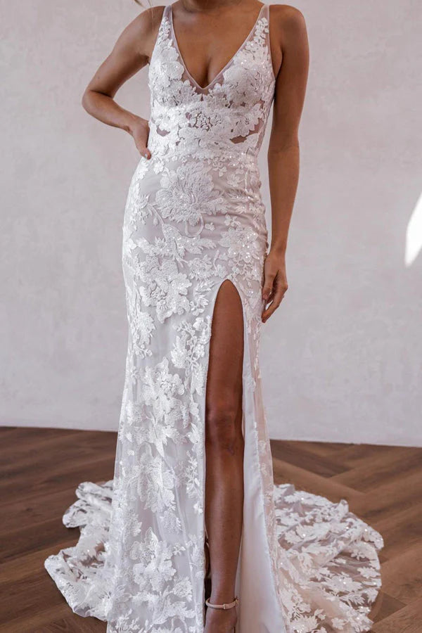 Wholesa Mermaid V Neck Elegant Lace Boho Wedding Dresses with Slit
