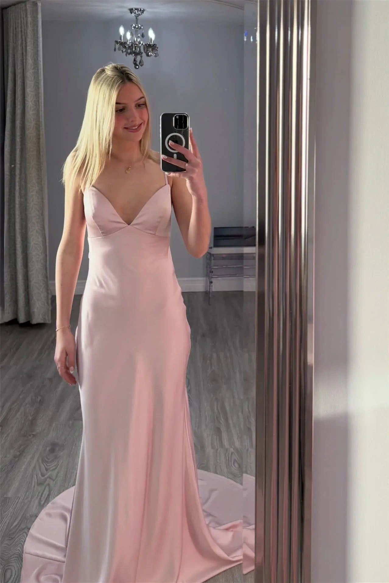Elegant V-neck Spaghetti Strap Bow-Back Satin Mermaid Prom Dress