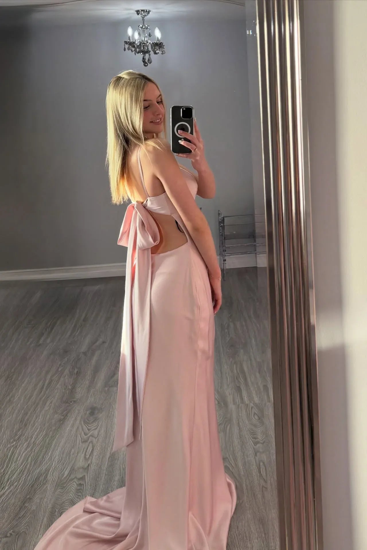 Elegant V-neck Spaghetti Strap Bow-Back Satin Mermaid Prom Dress