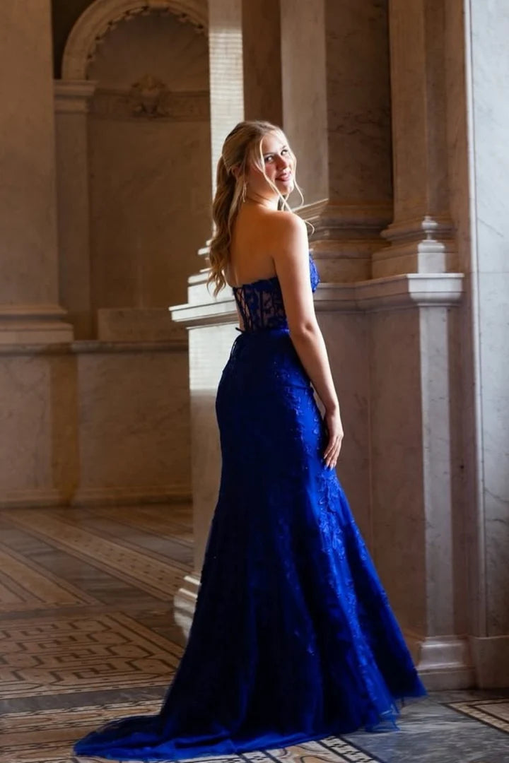 Enchanting Strapless Lace-Appliquéd Royal Blue Prom Dress