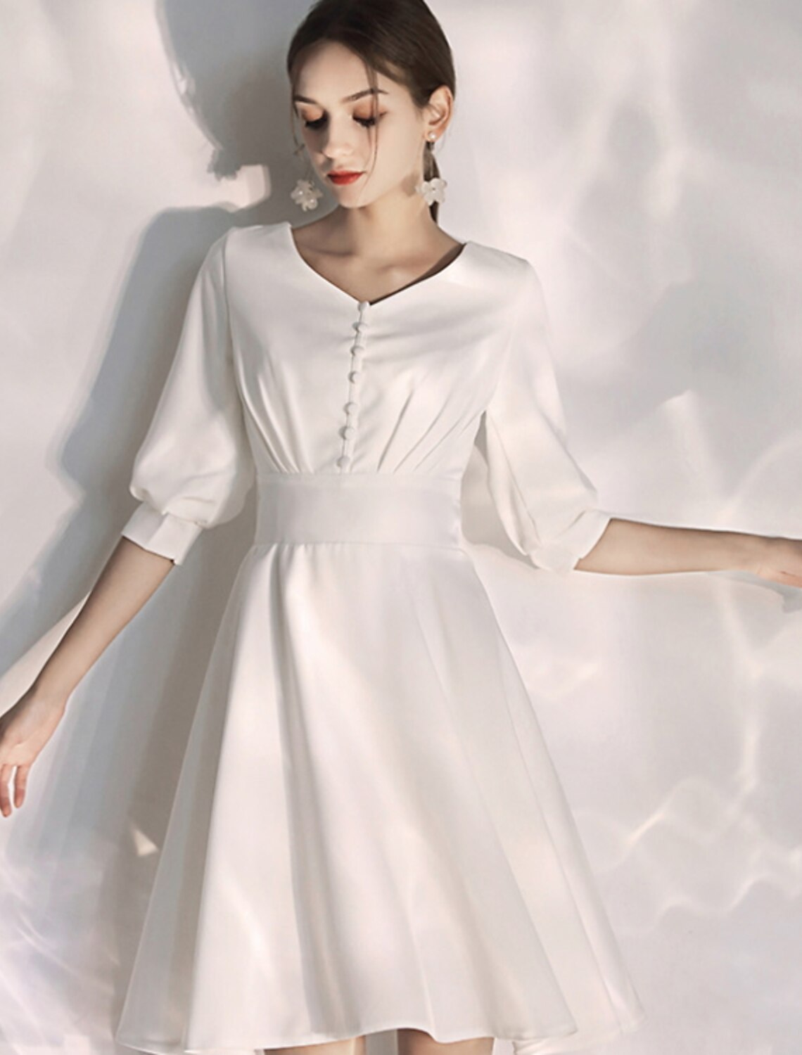 wholesale  Reception Little White Dresses Wedding Dresses A-Line V Neck Half Sleeve Knee Length Stretch Fabric Bridal Gowns