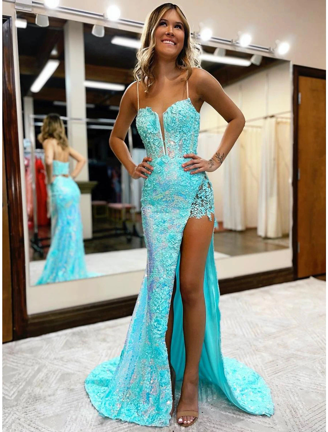 Wholesa Mermaid / Trumpet Prom Dresses High Split Dress Formal Wedding Party Court Train Sleeveless V Neck Sequined with Slit Appliques