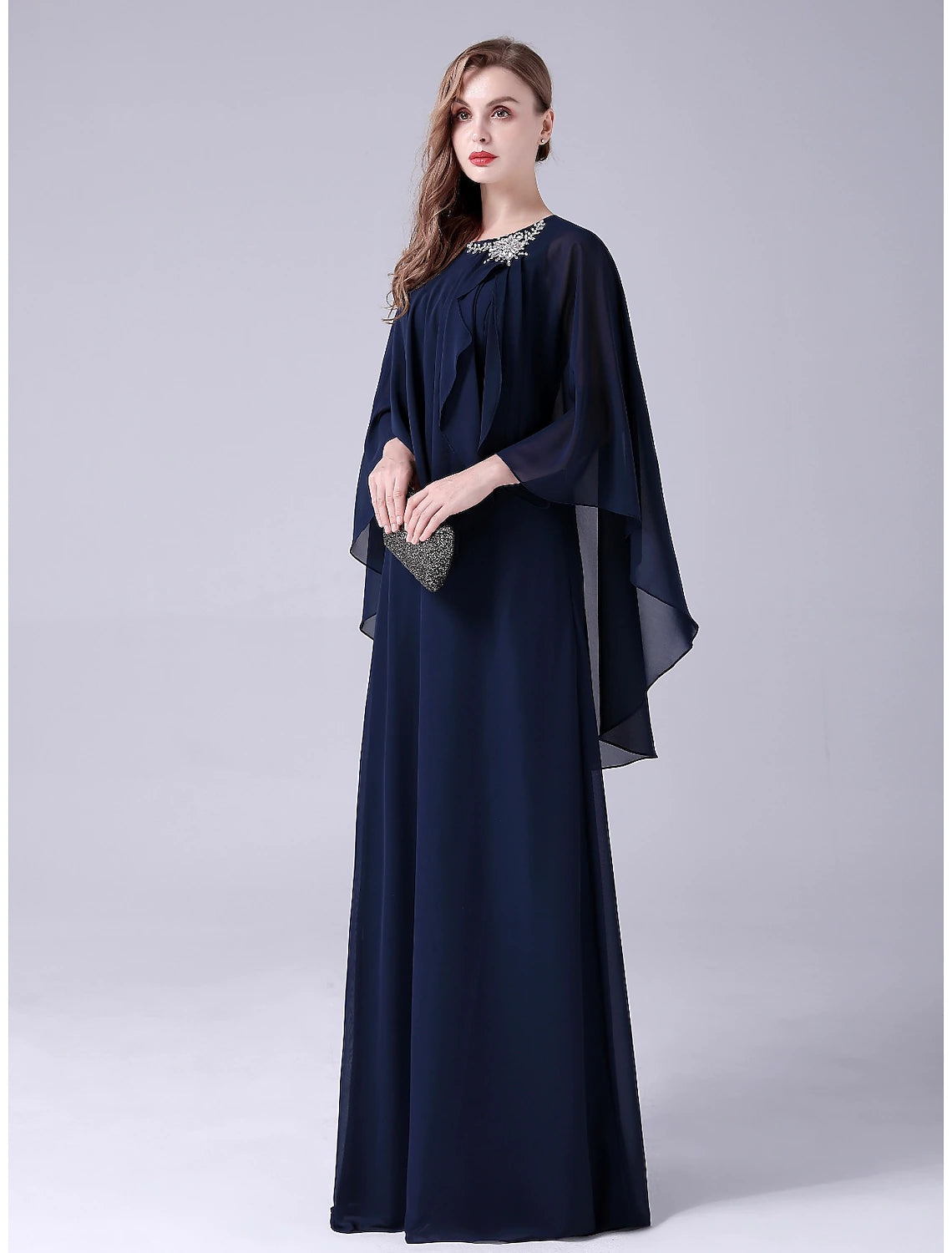 wholesale  A-Line Mother of the Bride Dress Elegant Sweet Jewel Neck Floor Length Chiffon Sleeveless with Crystals Draping