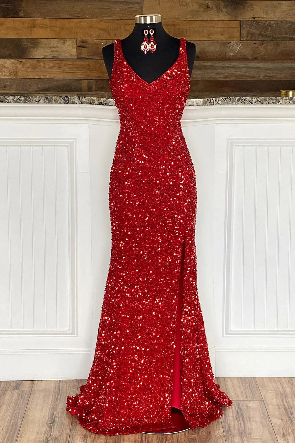 Wholesa Sheath Spaghetti Straps Sequins Prom Dress with Split Front
