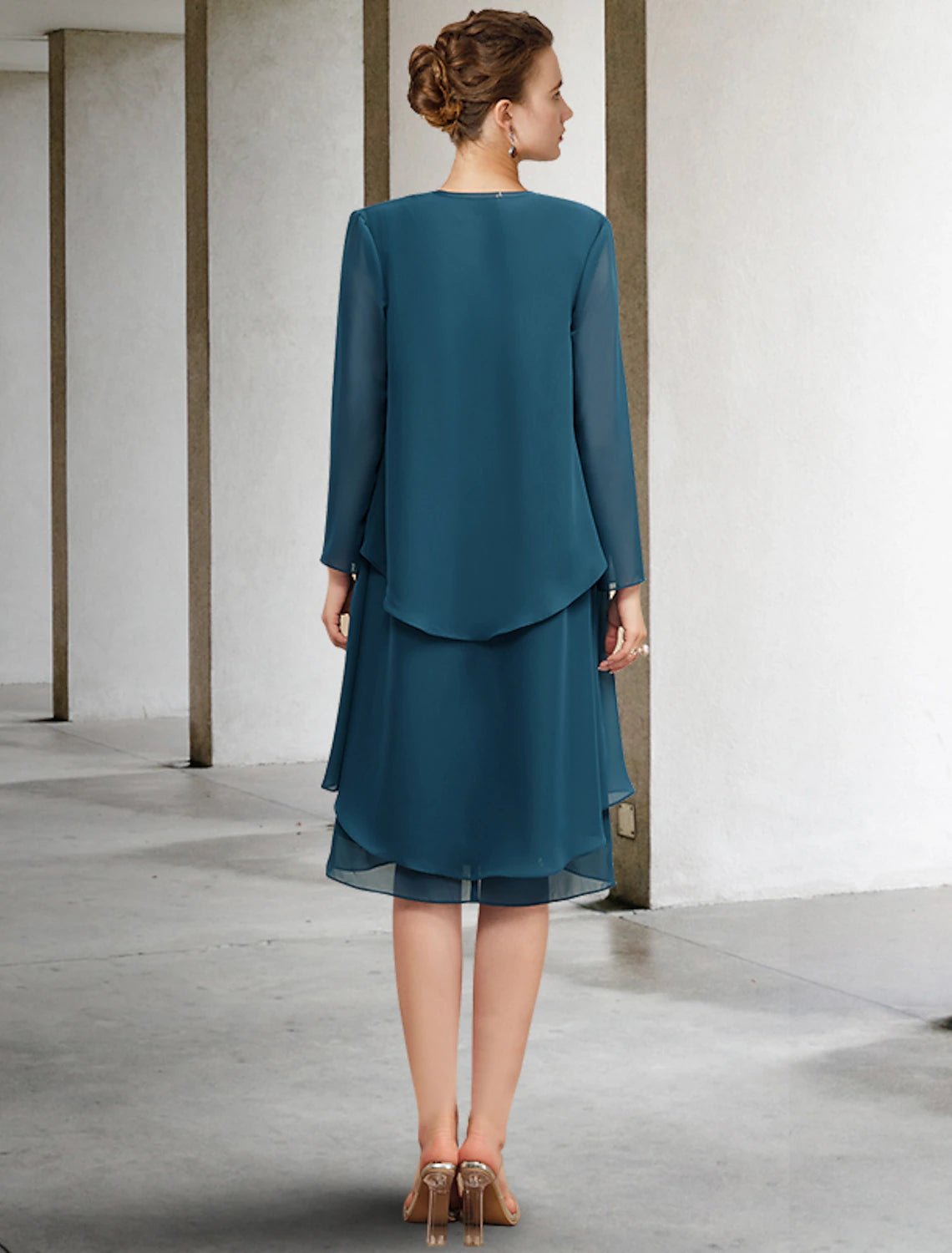 wholesale  Two Piece Sheath / Column Mother of the Bride Dress Church Vintage Elegant V Neck Knee Length Chiffon Sleeveless Wrap Included Jacket Dresses with Draping Tier