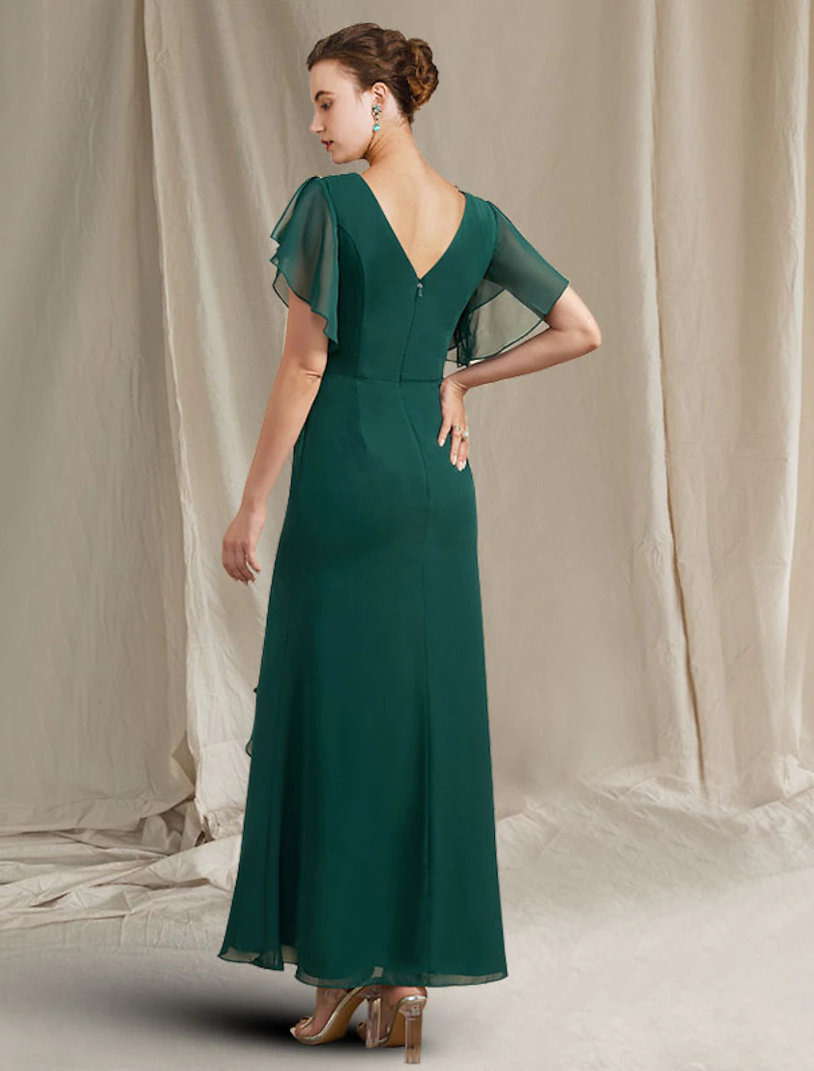 wholesale  A-Line Mother of the Bride Dress Plus Size Elegant Jewel Neck Ankle Length Chiffon Short Sleeve with Crystals Side-Draped