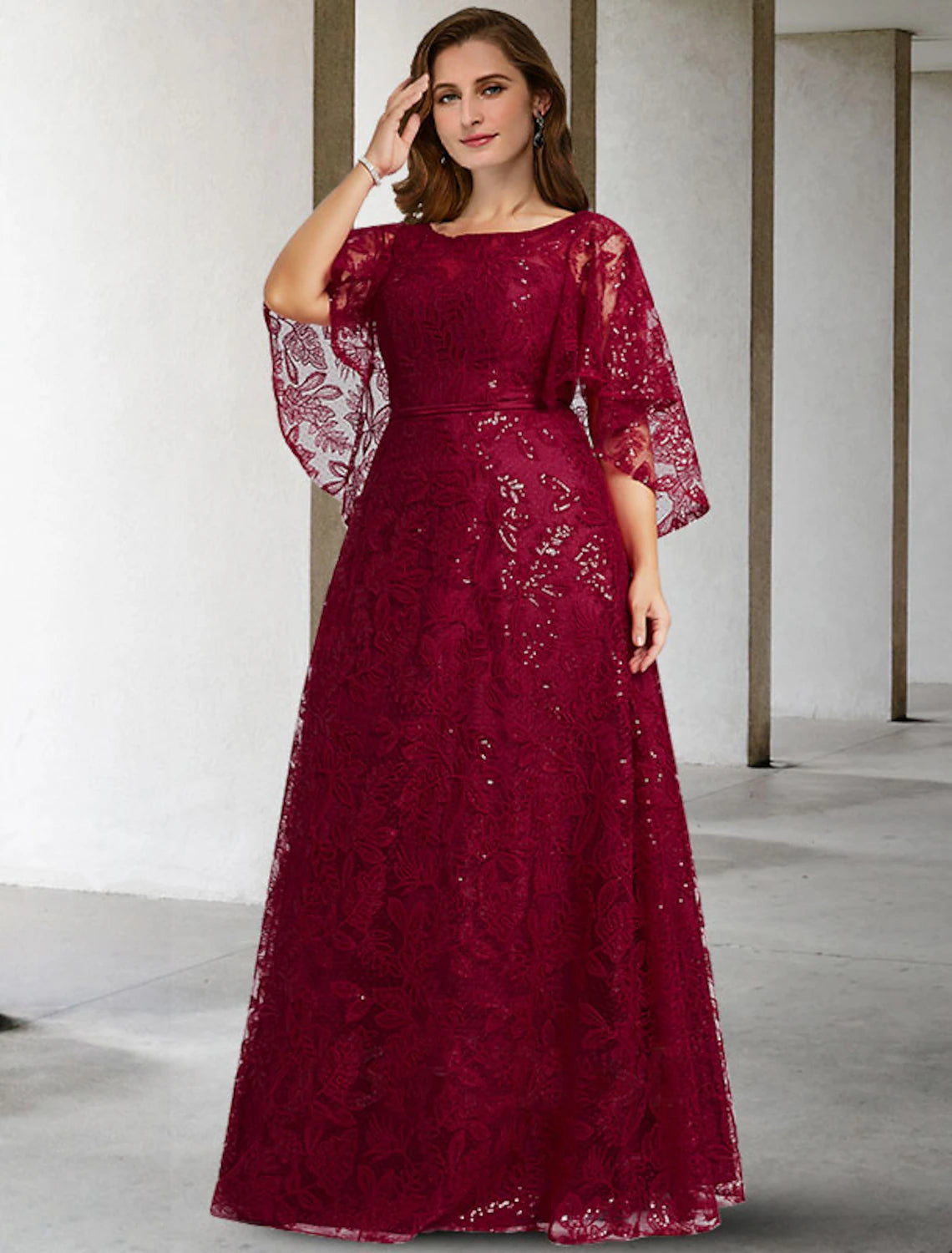 wholesale  A-Line Mother of the Bride Dress Plus Size Hide Belly Elegant Jewel Neck Floor Length Lace Half Sleeve No with Sequin Appliques