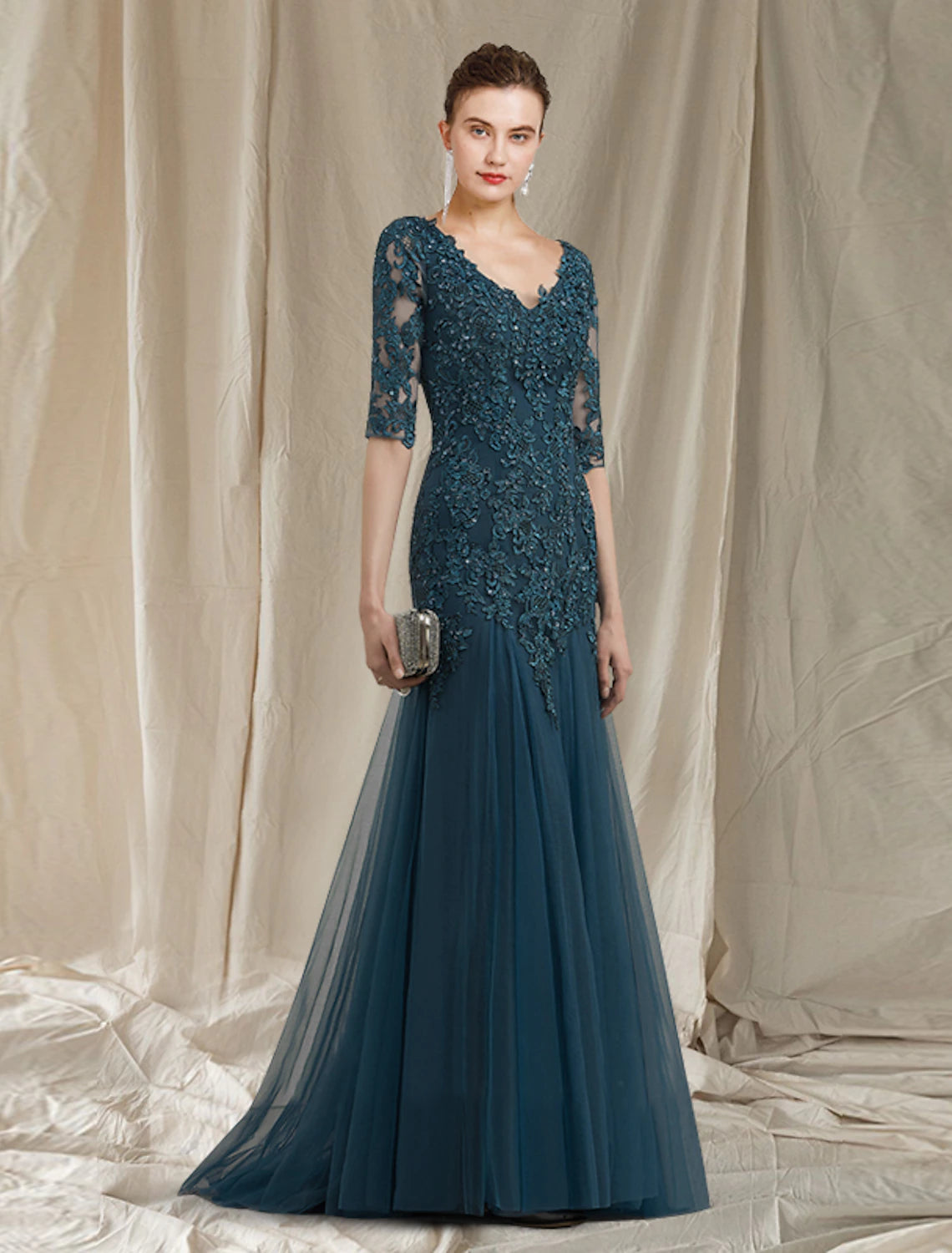 wholesale  A-Line Mother of the Bride Dress Elegant V Neck Sweep / Brush Train Lace Tulle Half Sleeve No with Ruffles Appliques