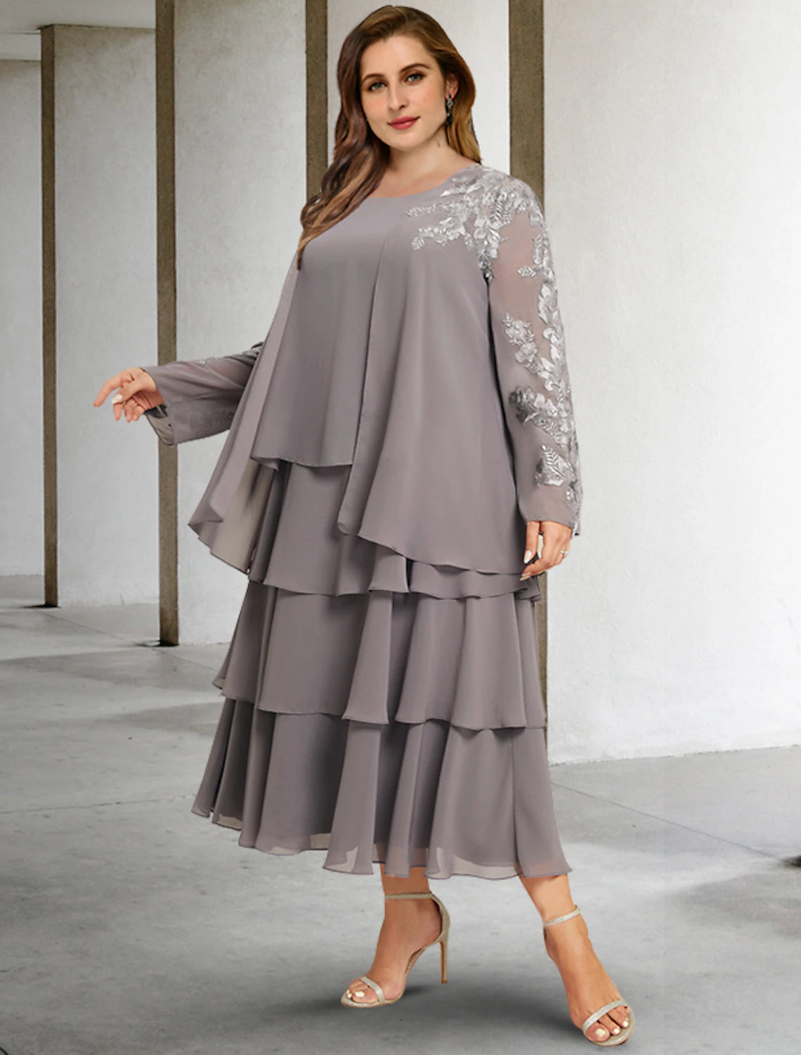 wholesale  Two Piece A-Line Mother of the Bride Dresses Plus Size Hide Belly Curve Elegant Dress Formal Tea Length Sleeveless Jewel Neck Chiffon with Ruffles Appliques