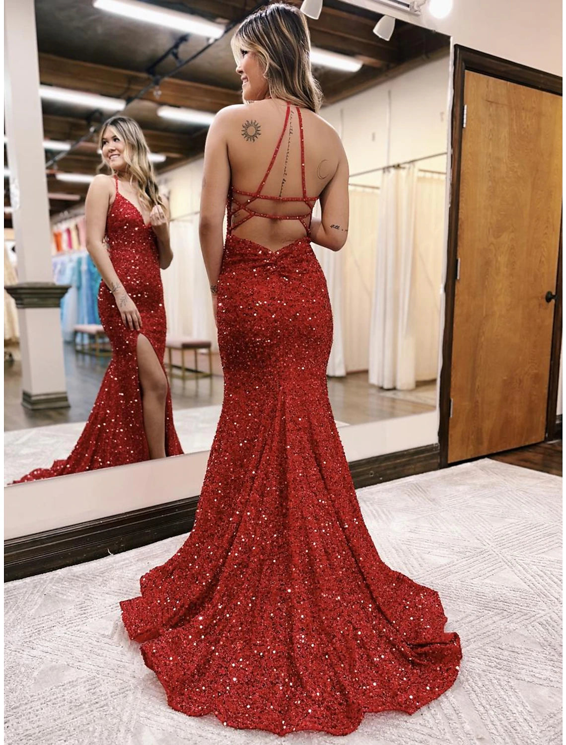 Wholesa Mermaid / Trumpet Prom Dresses Sparkle & Shine Dress Formal Wedding Party Sweep / Brush Train Sleeveless V Neck Sequined Backless with Sequin Slit