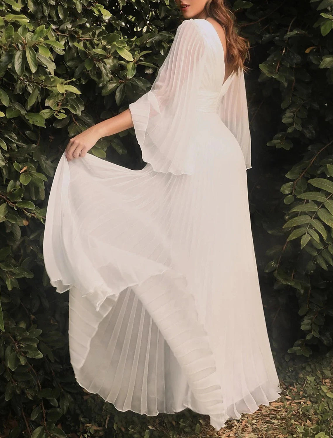 Wholesa  Beach Casual Wedding Dresses A-Line V Neck Long Sleeve Floor Length Chiffon Bridal Gowns With Solid Color