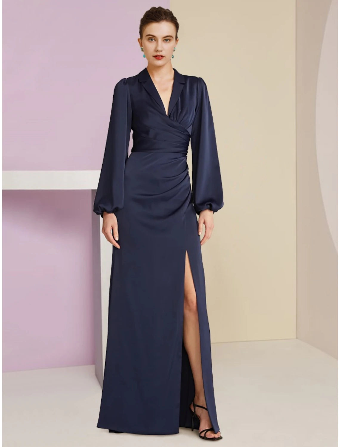 Wholesa  Sheath / Column Mother of the Bride Dress Wedding Guest Elegant V Neck Floor Length Stretch Satin Long Sleeve with Split Front Ruching