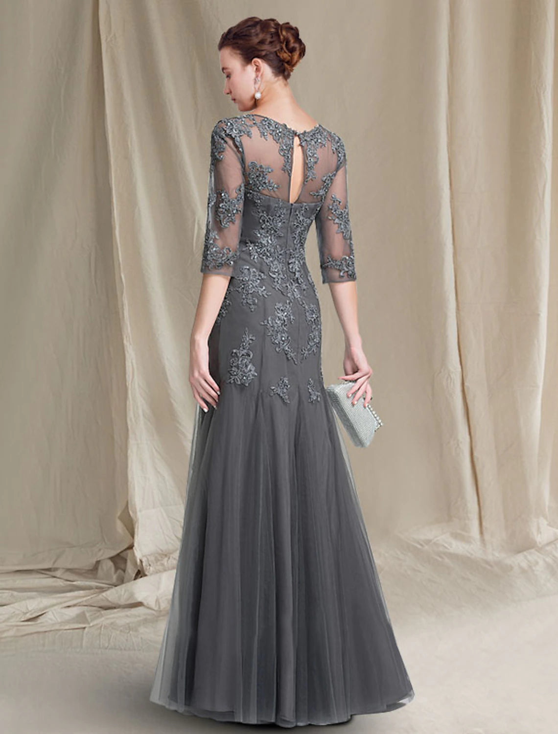 wholesale  A-Line Mother of the Bride Dress Luxurious Elegant Jewel Neck Floor Length Lace Tulle 3/4 Length Sleeve with Appliques