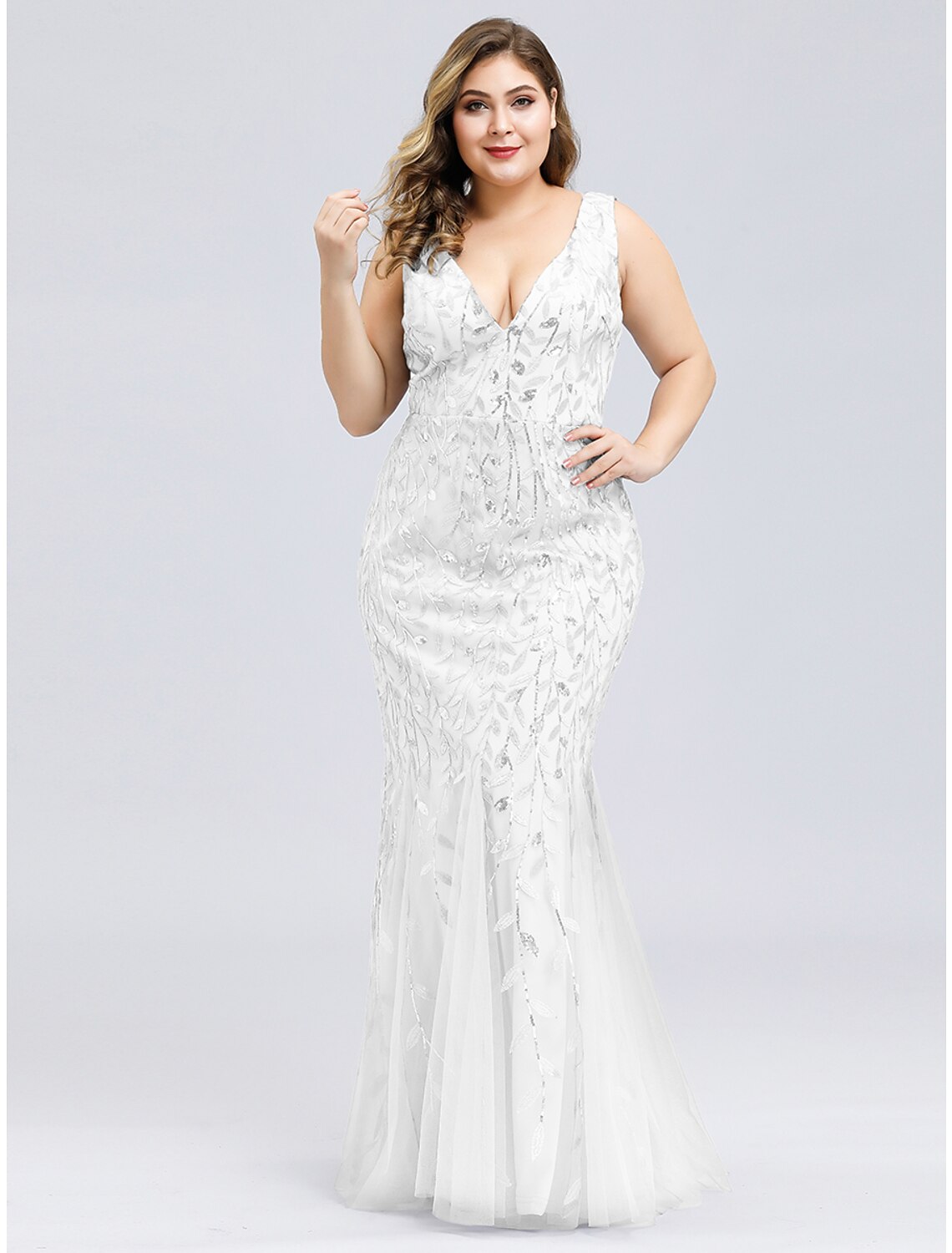 Wholesa Mermaid / Trumpet Evening Gown Plus Size Dress Wedding Guest Engagement Floor Length Sleeveless V Neck Lace V Back with Appliques
