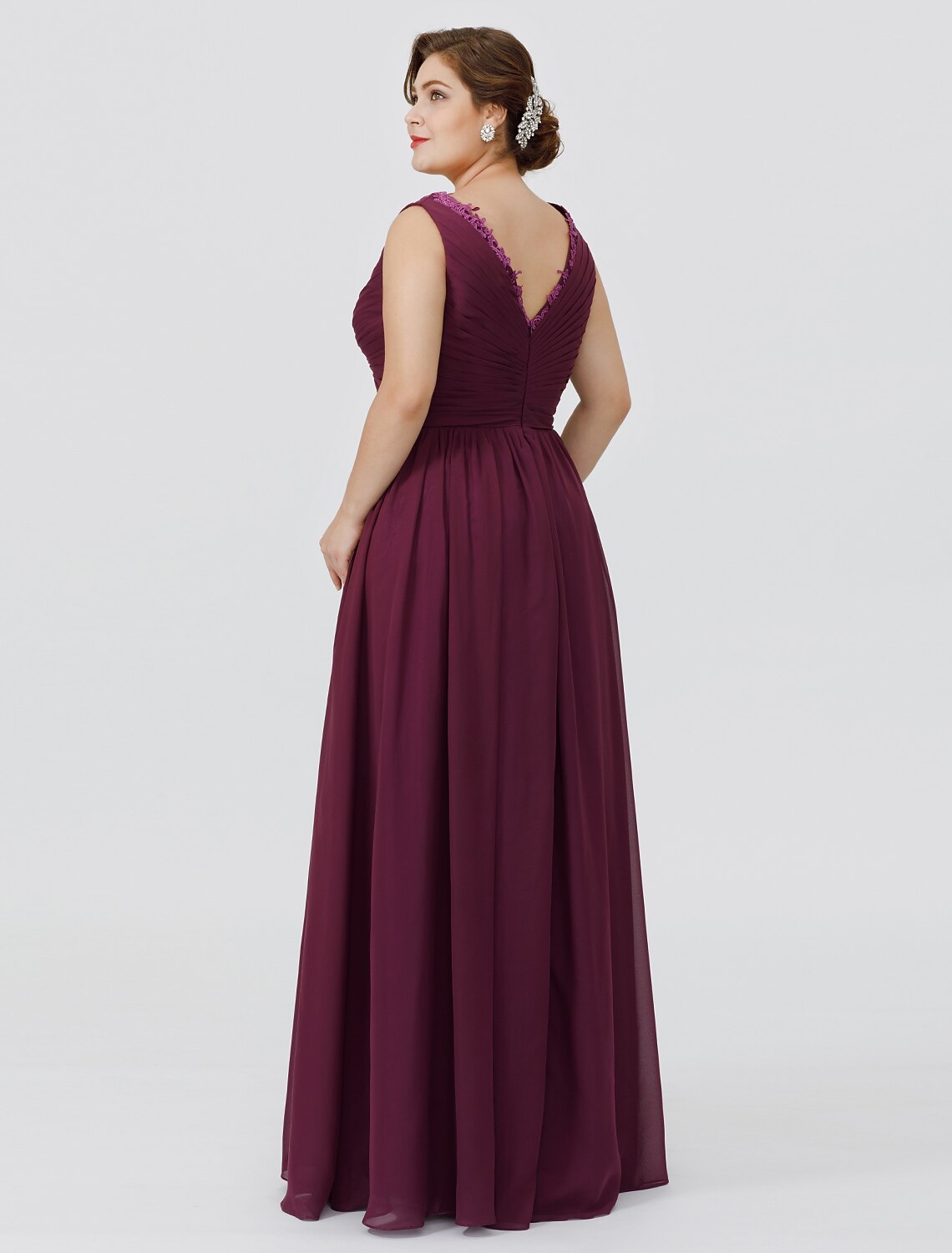 wholesale   Sheath / Column Mother of the Bride Dress Formal Classic & Timeless Elegant & Luxurious Plus Size V Neck Floor Length Chiffon Sleeveless yes with Sash / Ribbon Criss Cross Appliques