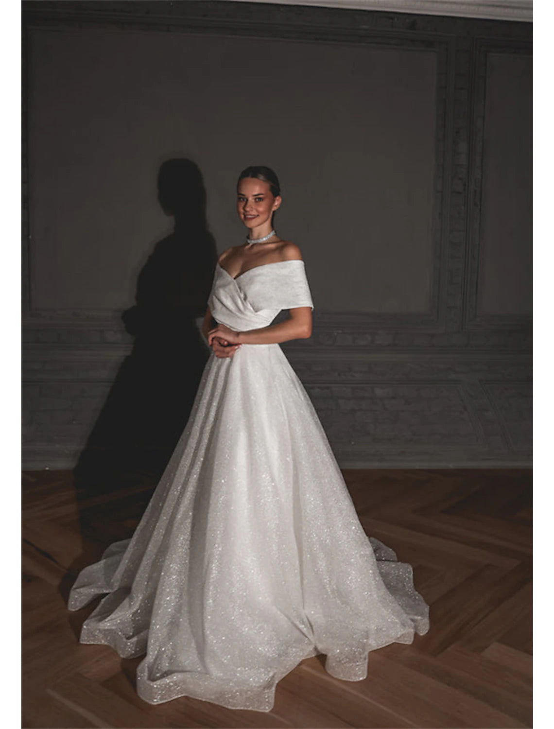 wholesale  Hall Sparkle & Shine Casual Wedding Dresses A-Line Off Shoulder Cap Sleeve Sweep / Brush Train Sequined Bridal Gowns With Solid Color