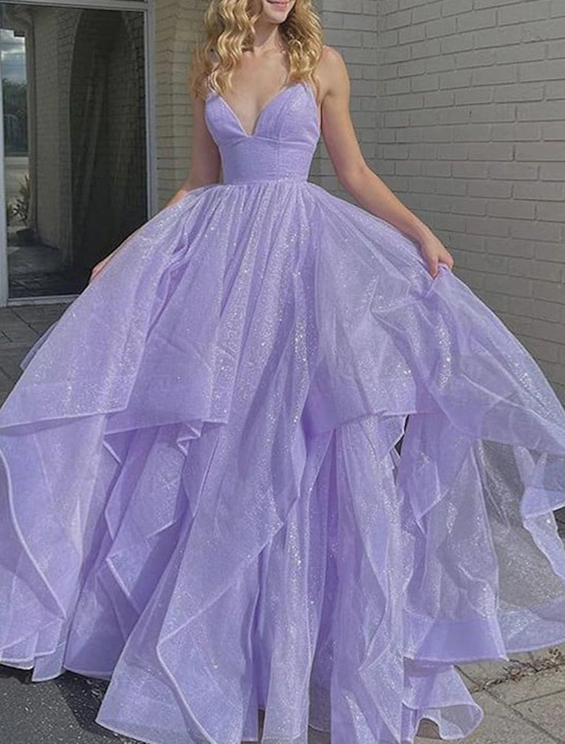 Wholesa Ball Gown Prom Dresses Glittering Dress Wedding Party Birthday Court Train Sleeveless Spaghetti Strap Tulle Backless with Sequin Ruffles
