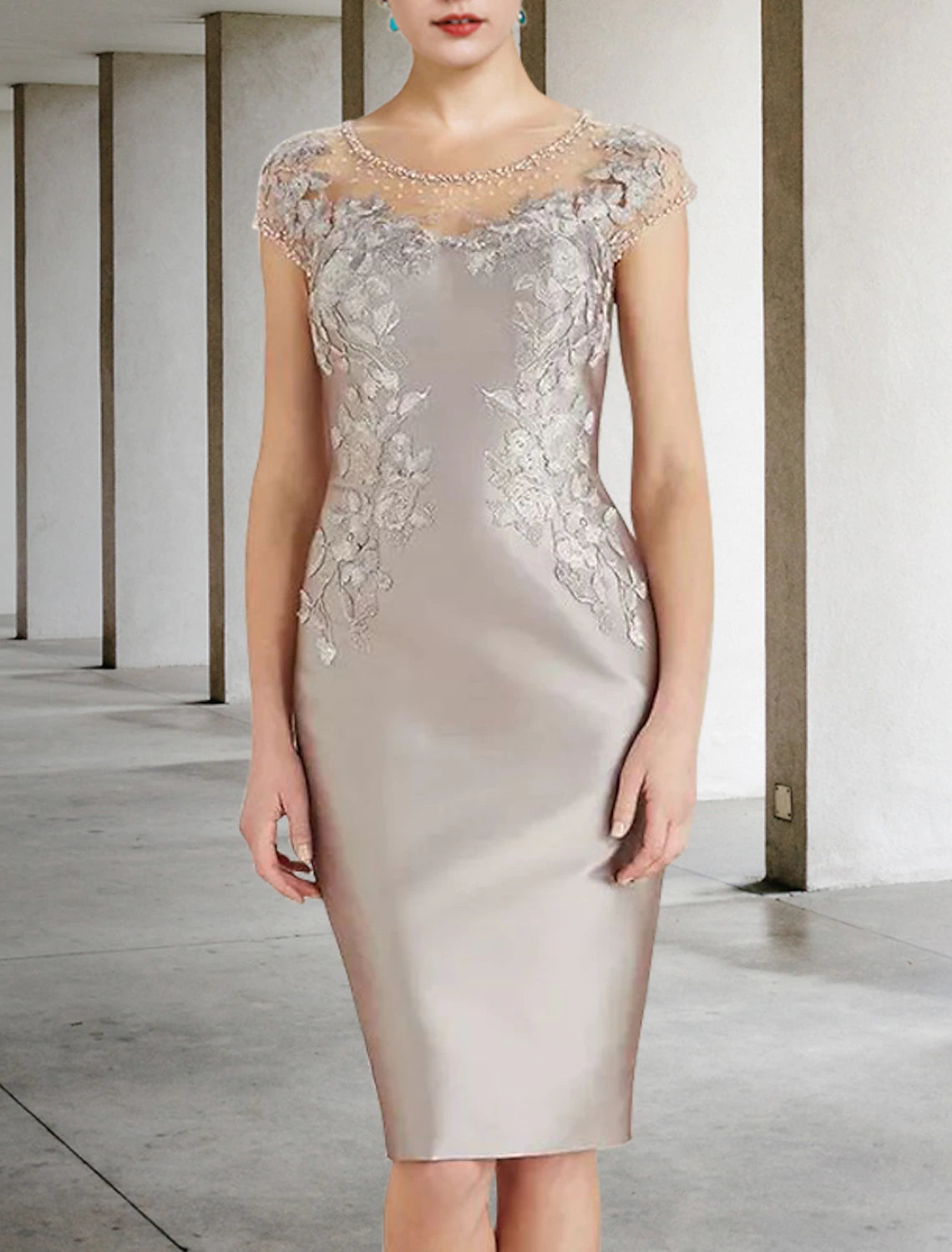 wholesale   Sheath / Column Mother of the Bride Dress Wedding Guest Luxurious Elegant Jewel Neck Knee Length Lace Charmeuse Cap Sleeve with Beading Appliques Fall