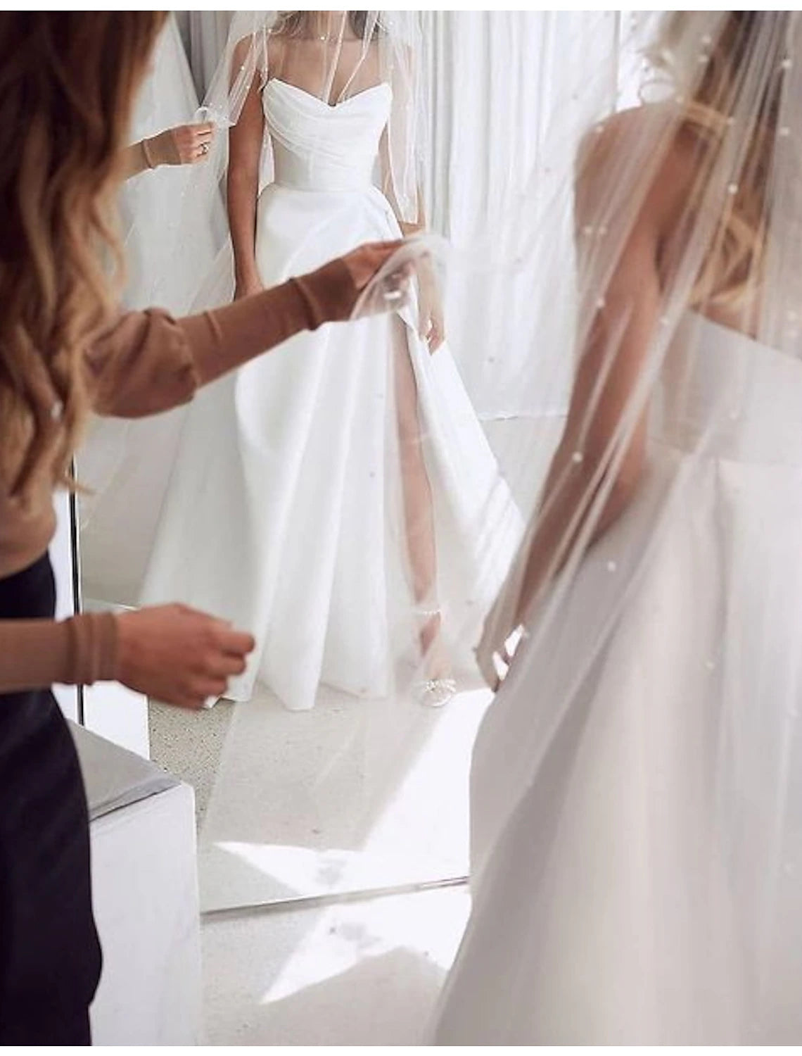 Wholesa  Engagement Sexy Wedding Dresses A-Line Sweetheart Strapless Court Train Satin Bridal Gowns With Split Front
