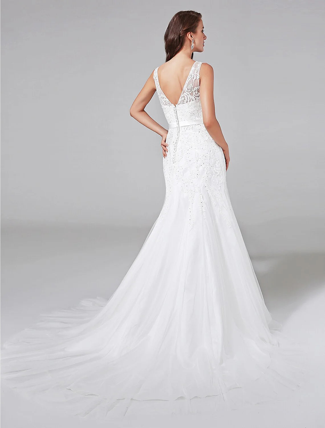 Wholesa Wedding Dresses A-Line V Neck Sleeveless Court Train Lace Bridal Gowns With Sash / Ribbon Beading