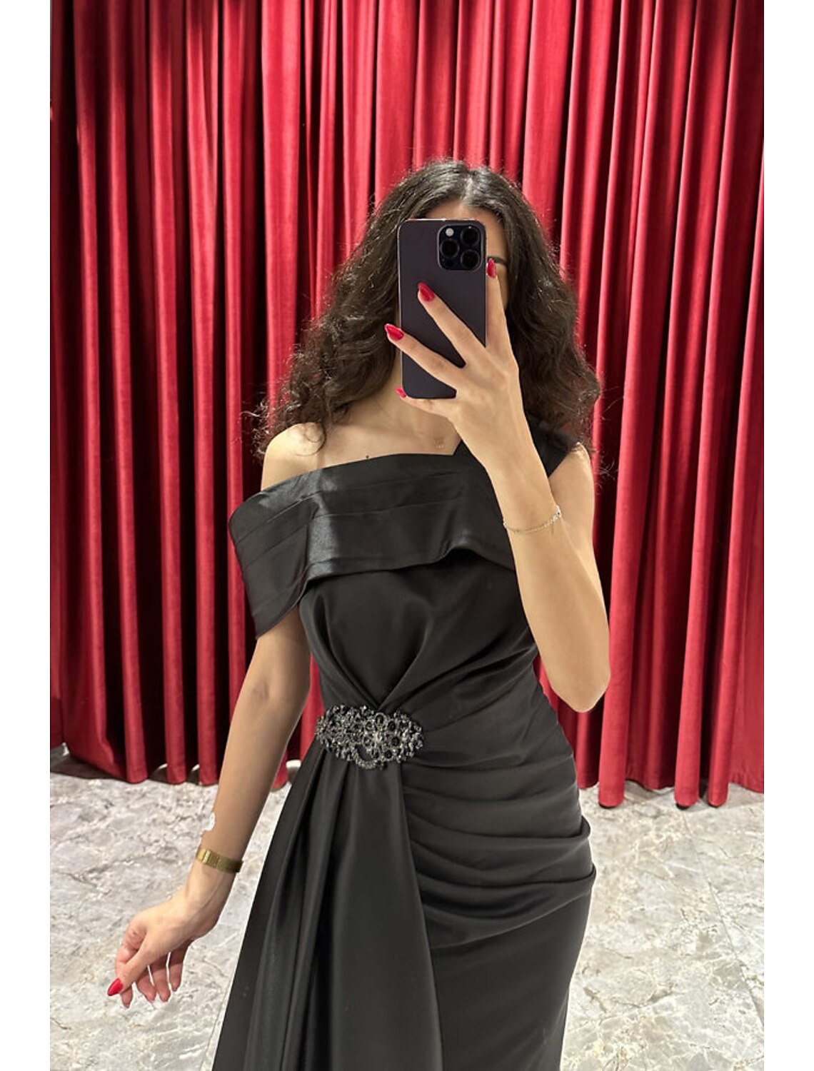 Wholesa A-Line Evening Gown Elegant Dress Formal Fall Sweep / Brush Train Short Sleeve One Shoulder Satin with Ruched Slit
