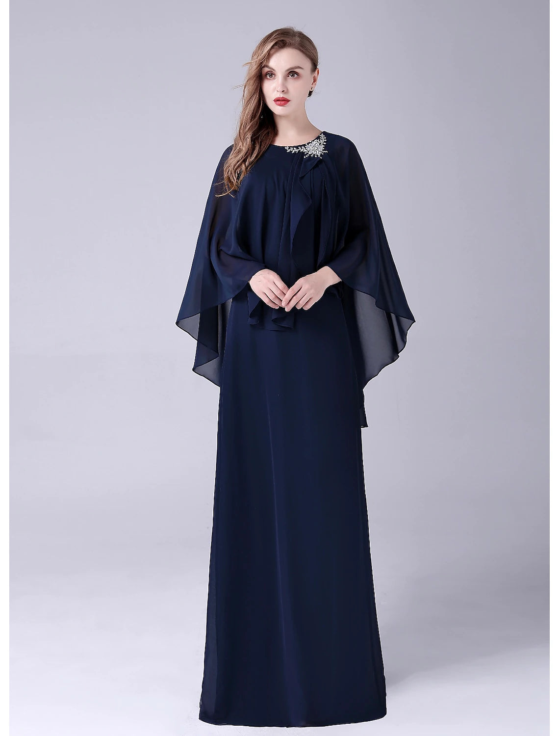 wholesale  A-Line Mother of the Bride Dress Elegant Sweet Jewel Neck Floor Length Chiffon Sleeveless with Crystals Draping