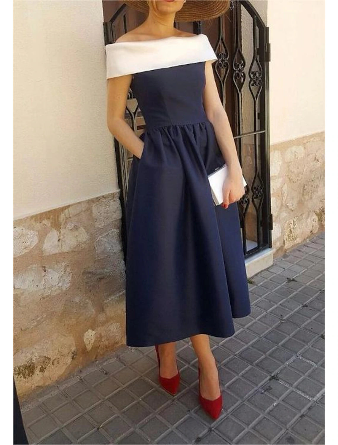 Wholesa  A-Line Mother of the Bride Dress Wedding Guest Elegant Off Shoulder Tea Length Taffeta Short Sleeve with Color Block