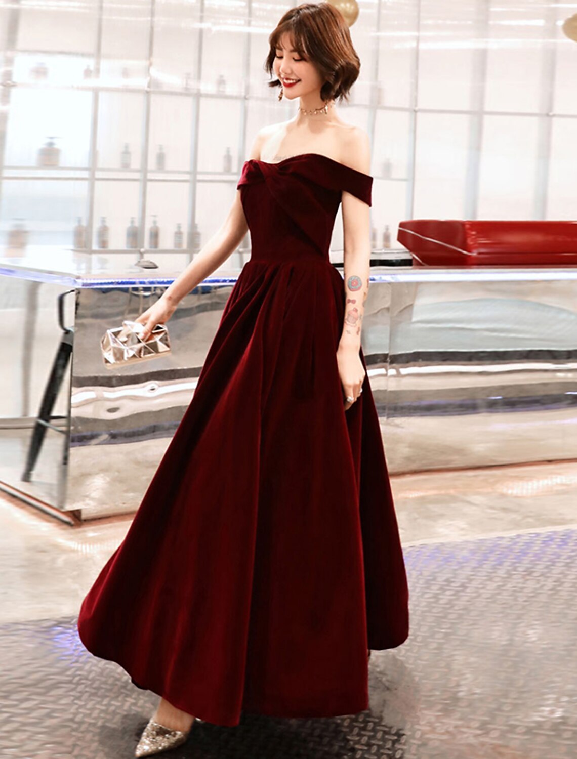 wholesale  A-Line Evening Gown Elegant Dress Wedding Guest Formal Evening Ankle Length Short Sleeve Off Shoulder Velvet with Sleek