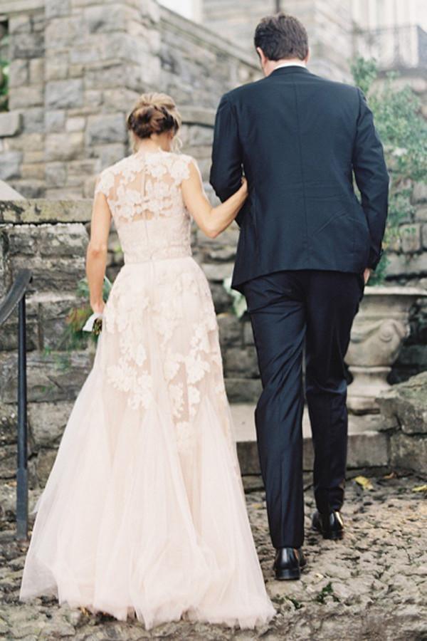 Wholesa A-line V-neck Sleeveless Floor-Length Wedding Dress with Lace