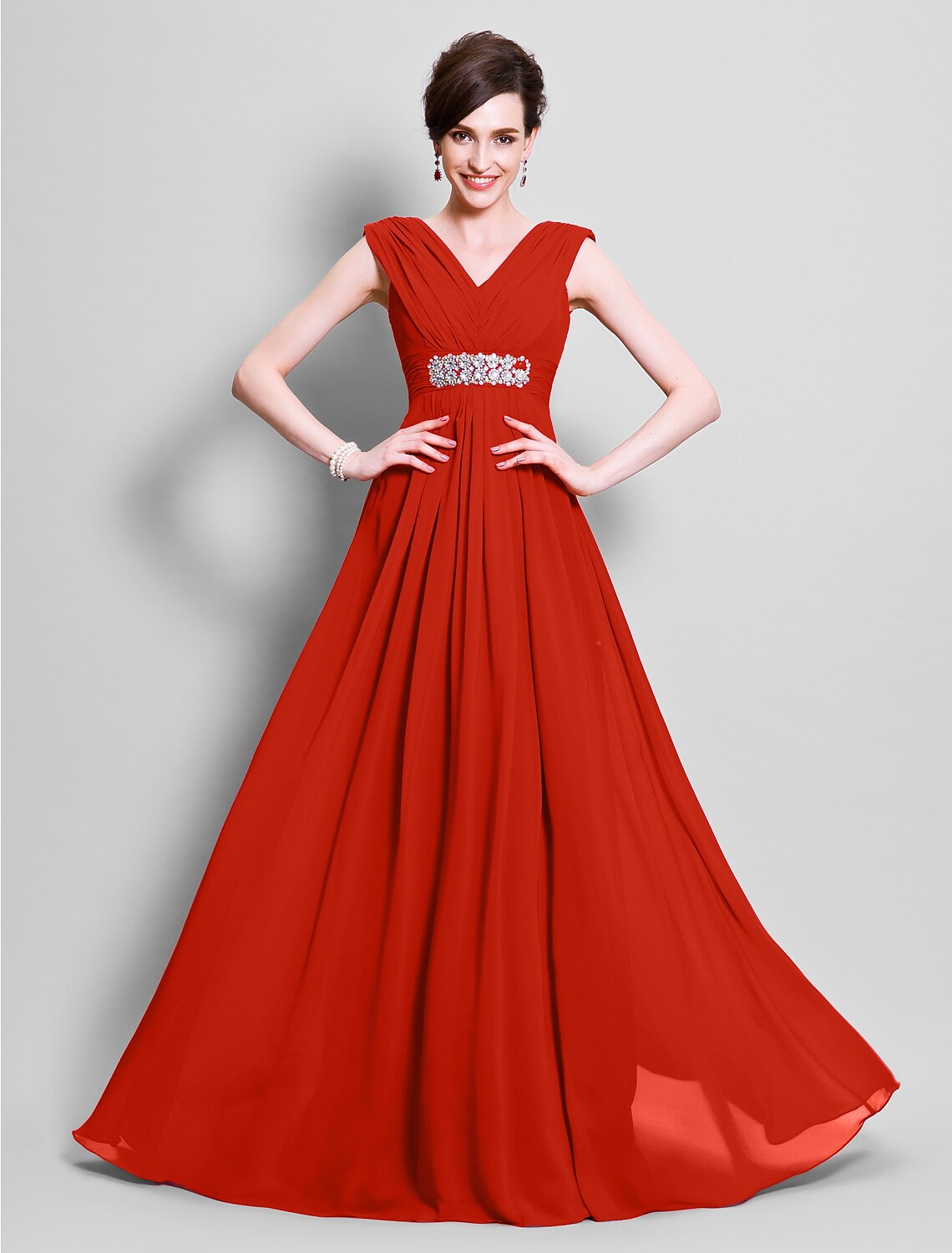 wholesale   A-Line Mother of the Bride Dress V Neck Floor Length Chiffon Sleeveless with Beading Side Draping