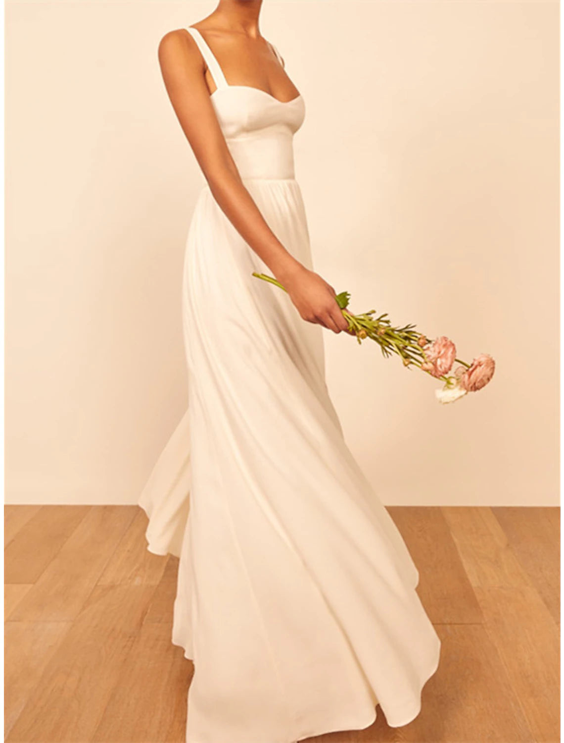 Wholesa Hall Casual Wedding Dresses A-Line Sweetheart Regular Straps Floor Length Chiffon Bridal Gowns With Pleats