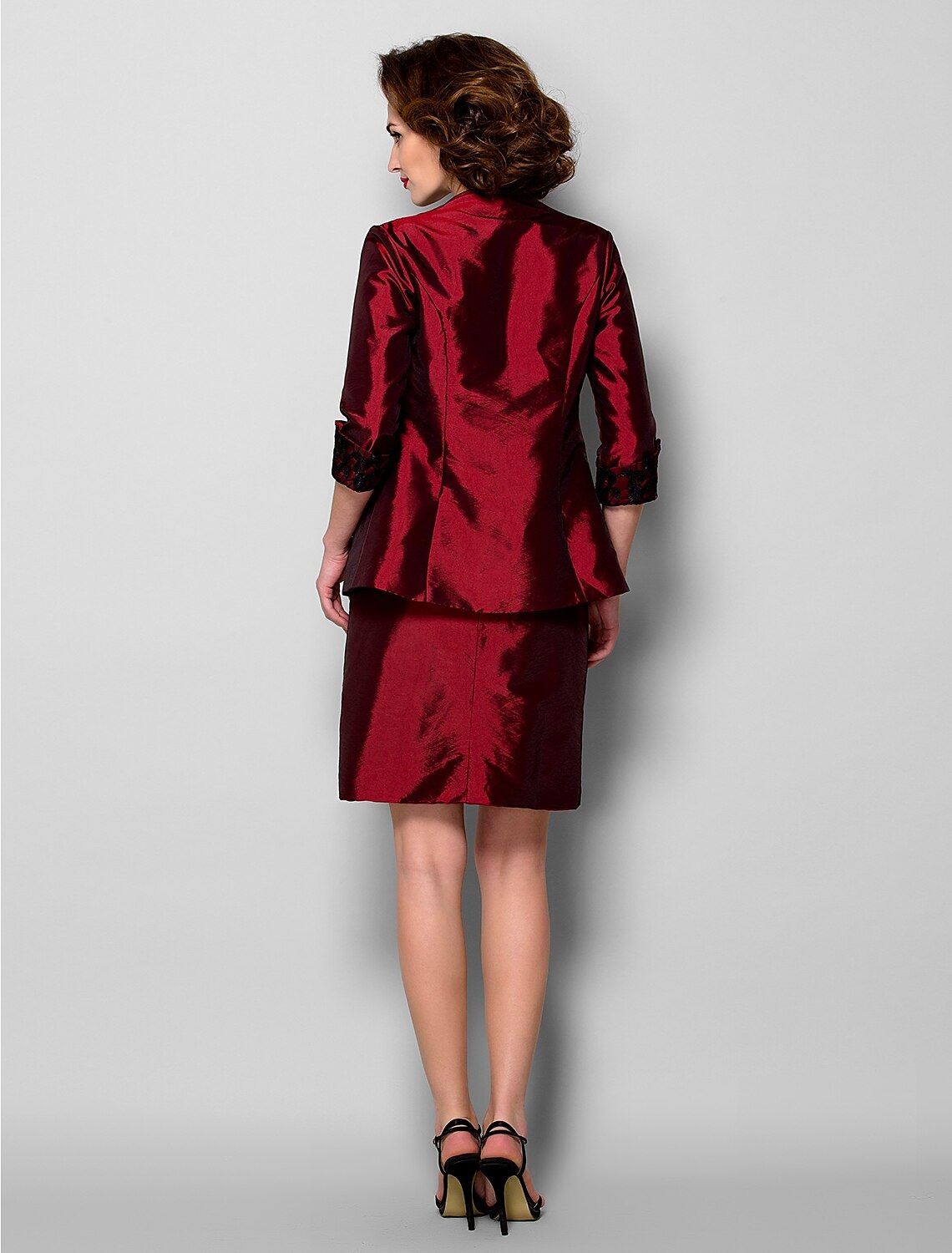 wholesale  Sheath / Column Mother of the Bride Dress Wrap Included Scoop Neck Knee Length Taffeta 3/4 Length Sleeve with Lace Sash / Ribbon