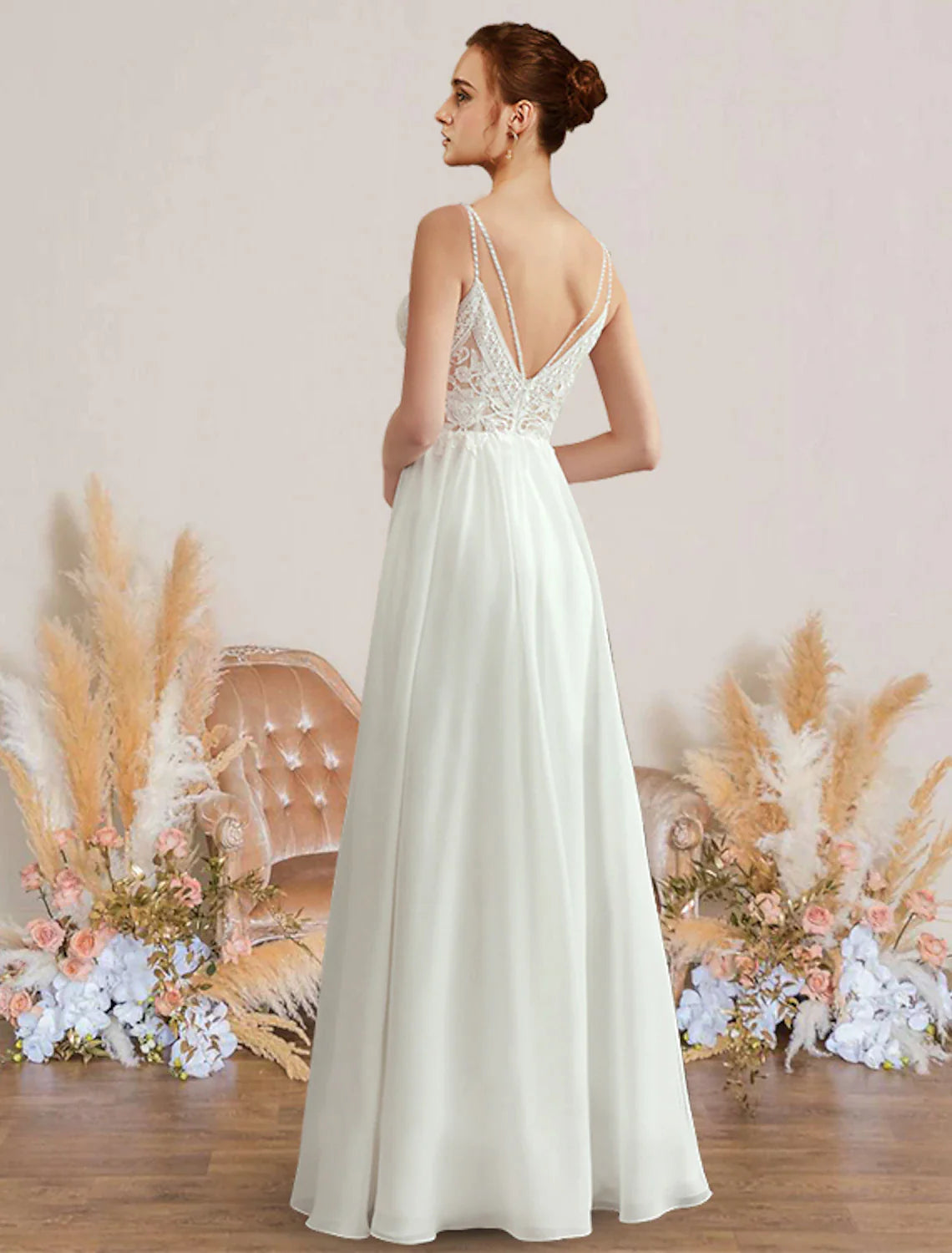Wholesa Beach Wedding Dresses Floor Length A-Line Spaghetti Strap Sweetheart V Neck Chiffon With Pleats Appliques