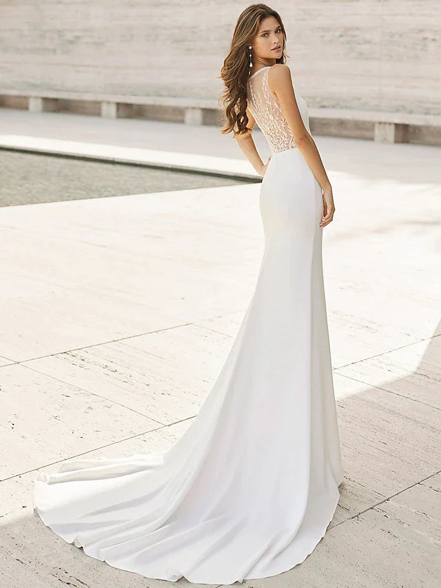 Wholesa Beach Open Back Wedding Dresses Court Train Mermaid / Trumpet Sleeveless V Neck Satin Bridal Suits With Appliques