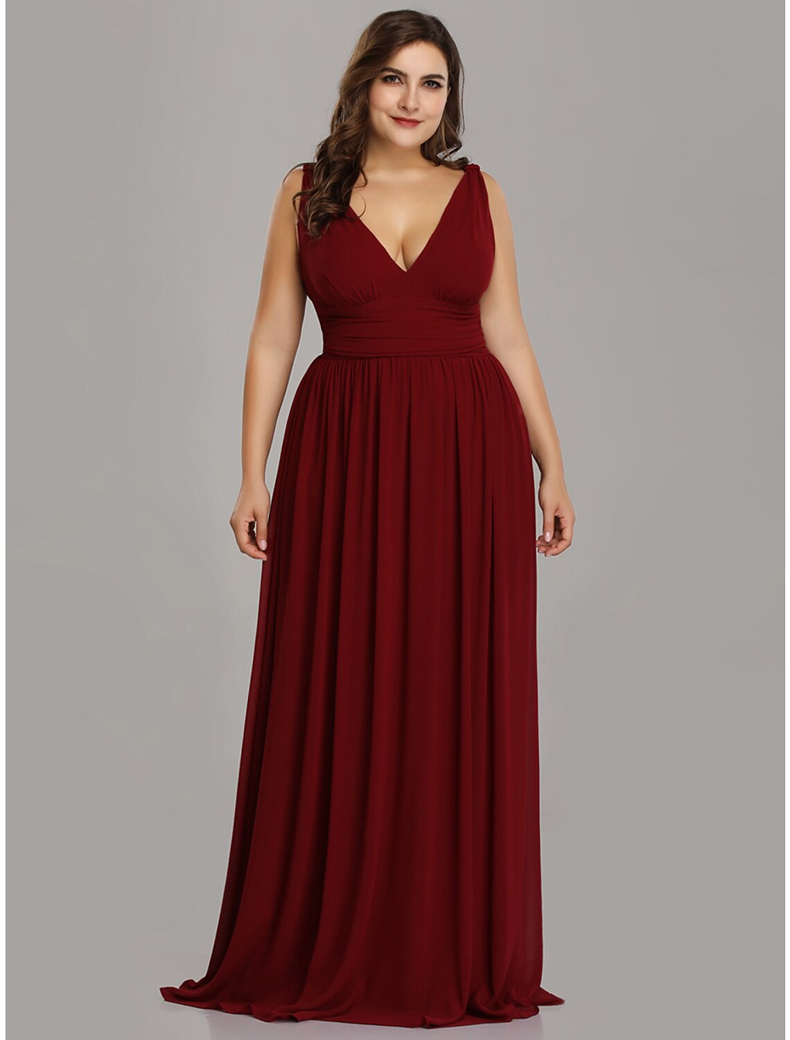 Wholesa A-Line Plus Size Wedding Guest Formal Evening Dress V Neck V Back Sleeveless Floor Length Chiffon with Pleats